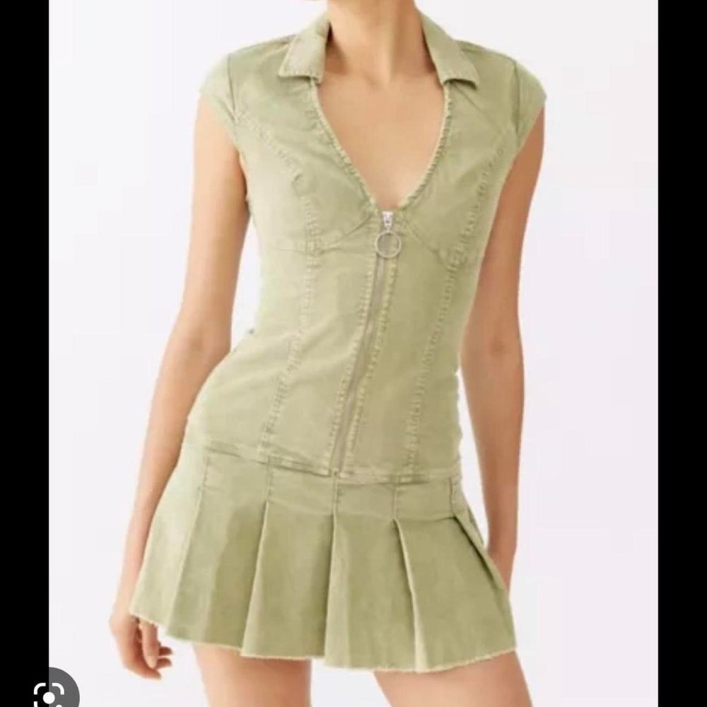 Uo Jazzy Corduroy Dress Size